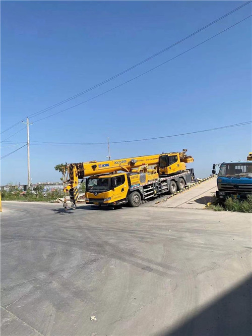 金乡县吊车作业时，可能会产生哪些额外收费项目？